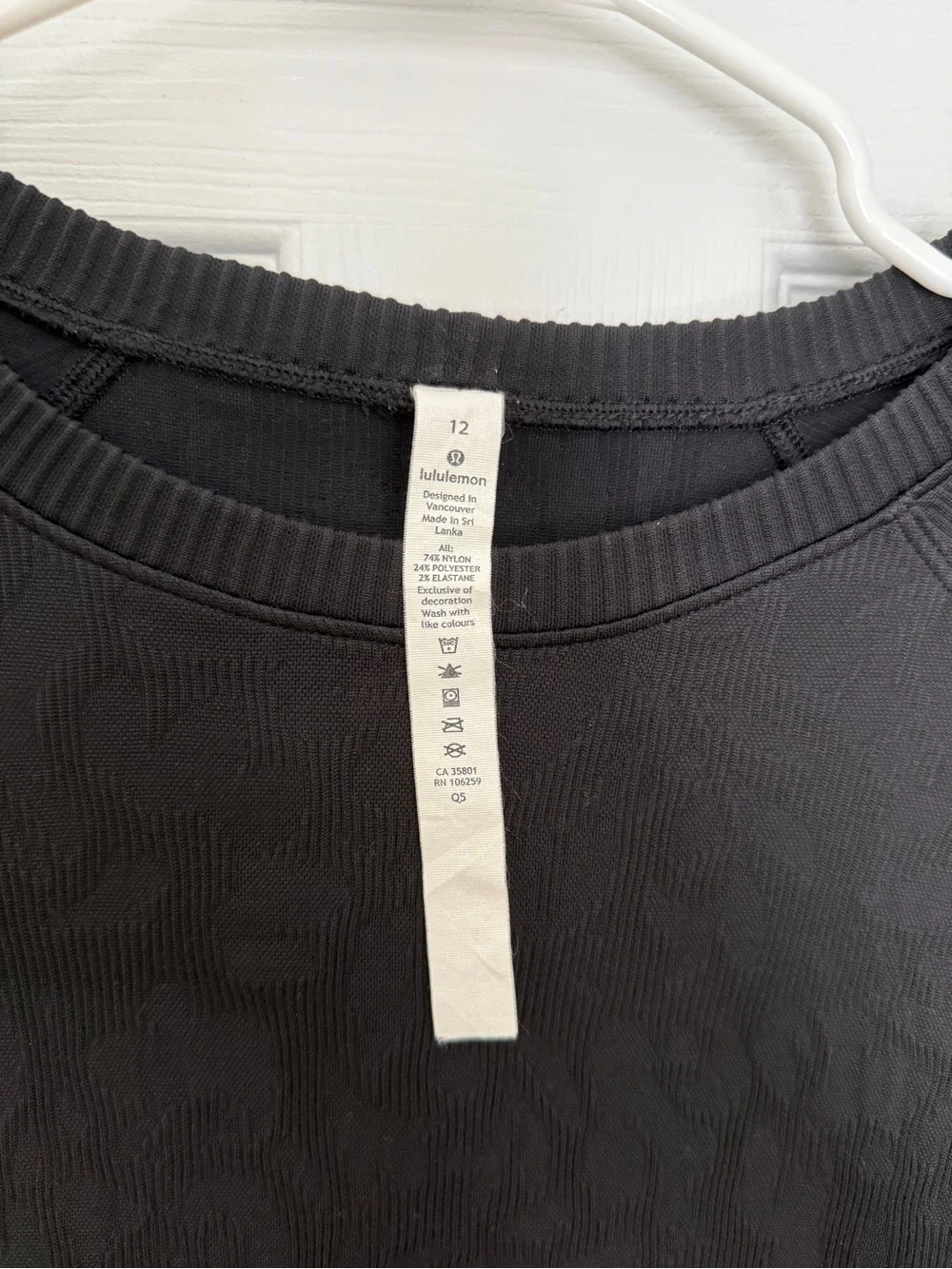 lululemon Rest Less Pullover Black Size 12